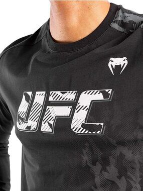 UFC x Venum Authentic Fight Week Long Sleeve MMA Graphic Tee Black Men's XXL